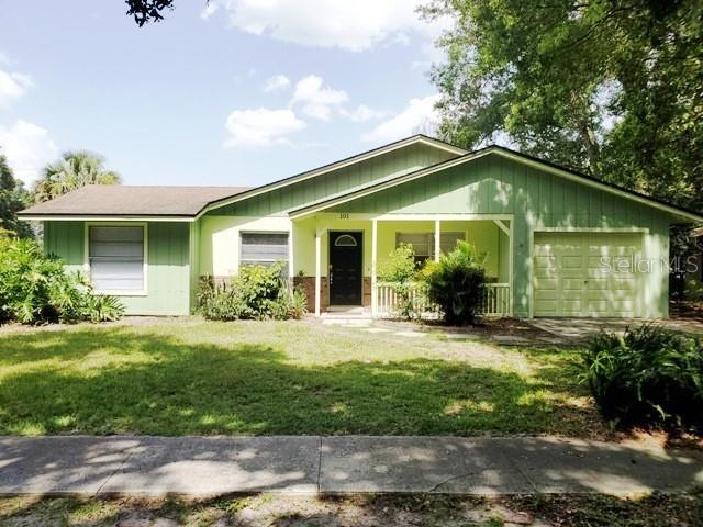 Single Family Residence em WINTER SPRINGS, FL - Daniel Dourado