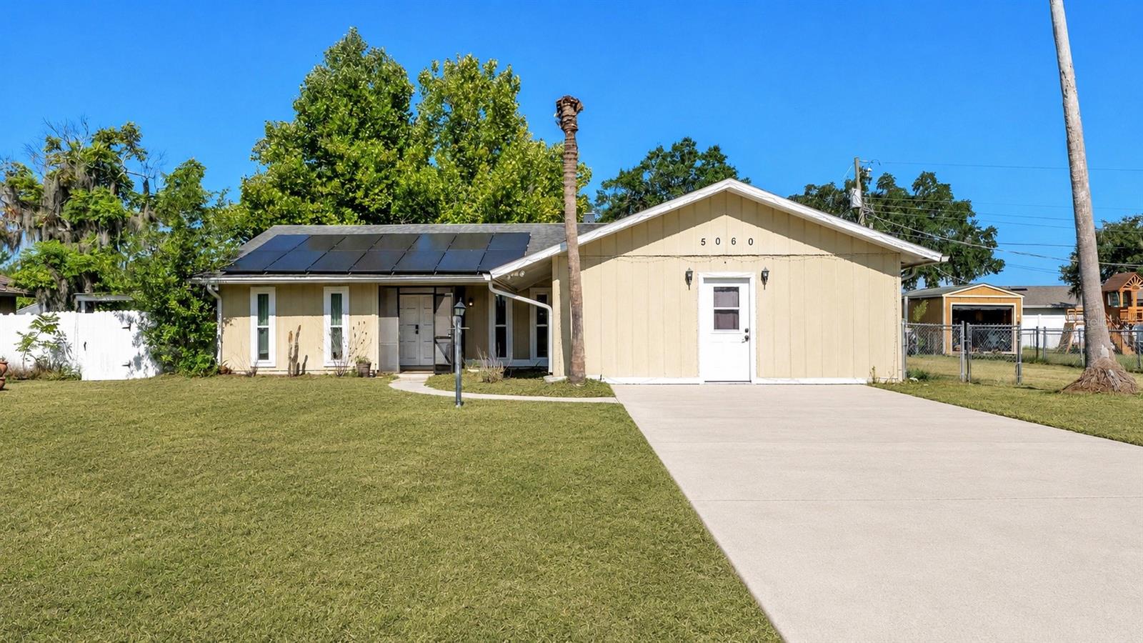 Single Family Residence em MULBERRY, FL - Daniel Dourado