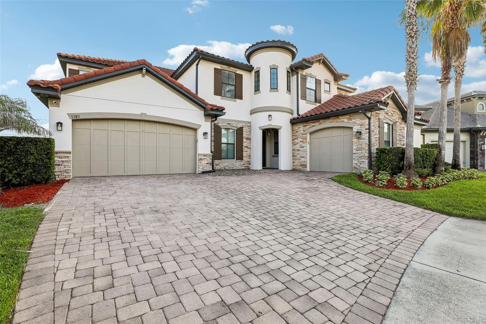 Single Family Residence in SANFORD, FL - Daniel Dourado
