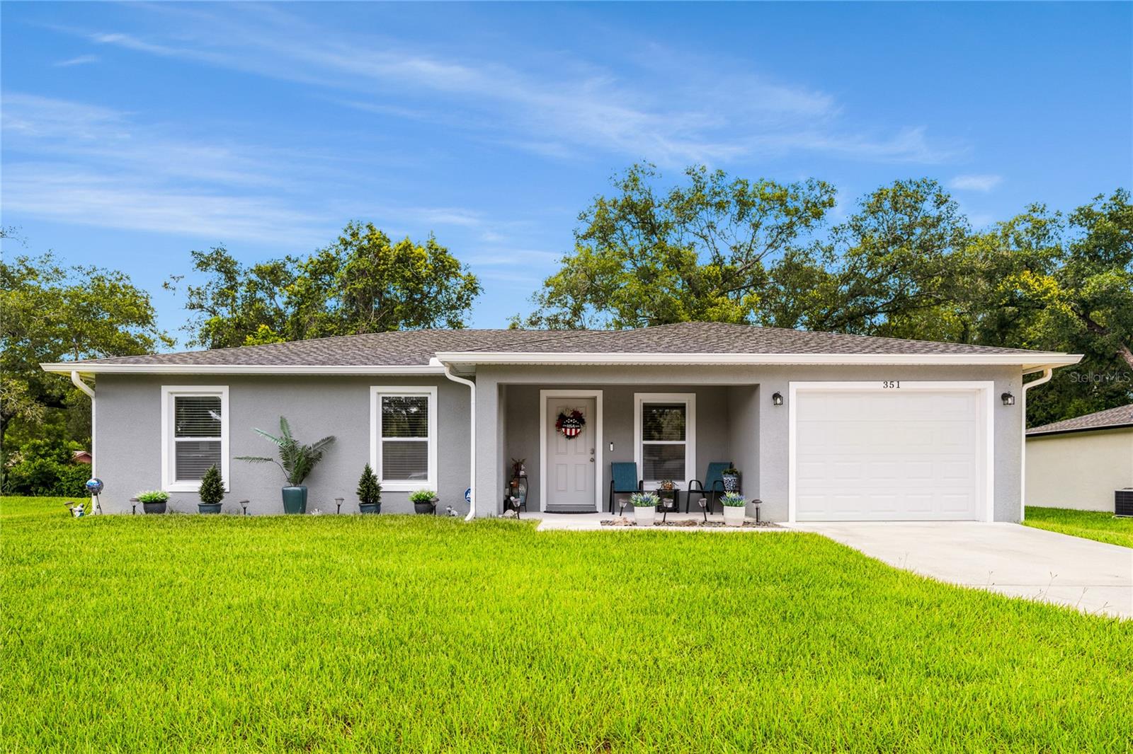 Single Family Residence em ORANGE CITY, FL - Daniel Dourado