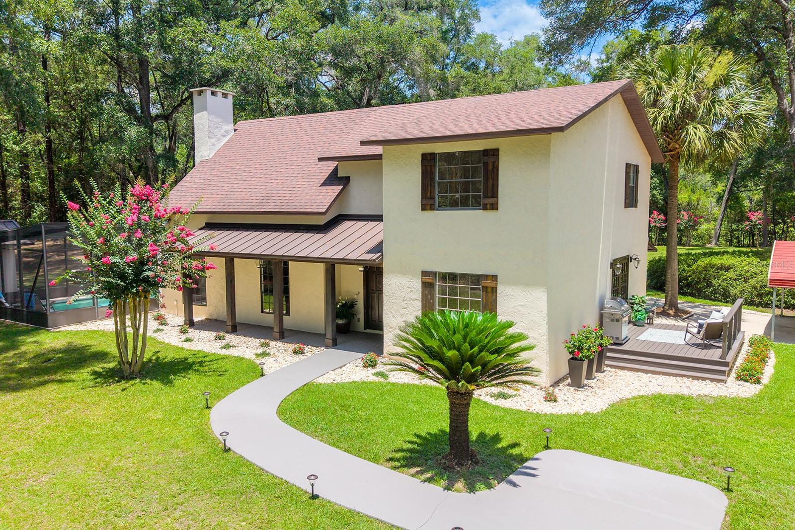 Single Family Residence em NEWBERRY, FL - Daniel Dourado