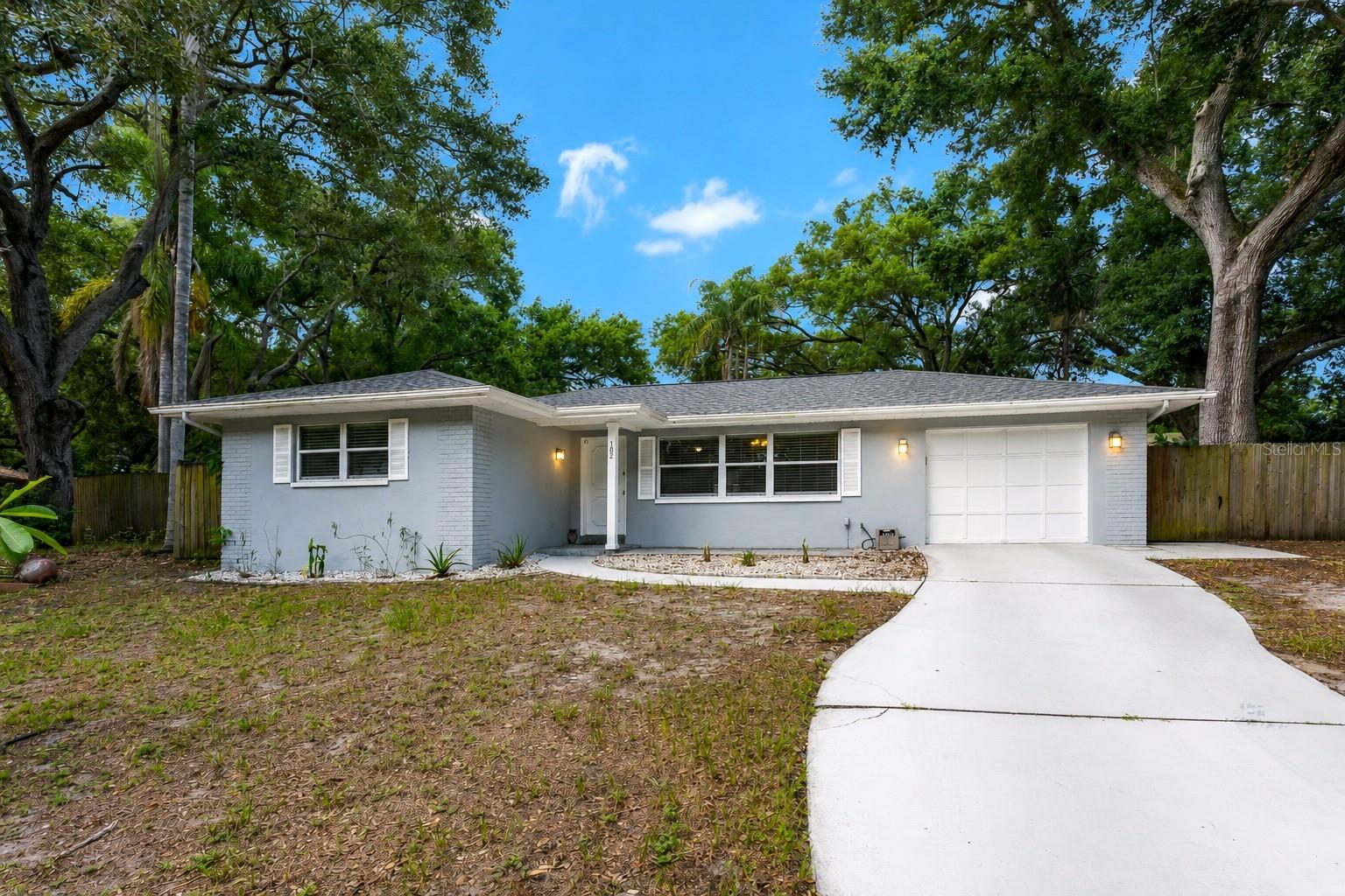 Single Family Residence em PALM HARBOR, FL - Daniel Dourado