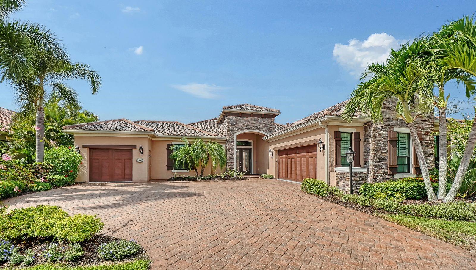 Single Family Residence em LAKEWOOD RANCH, FL - Daniel Dourado