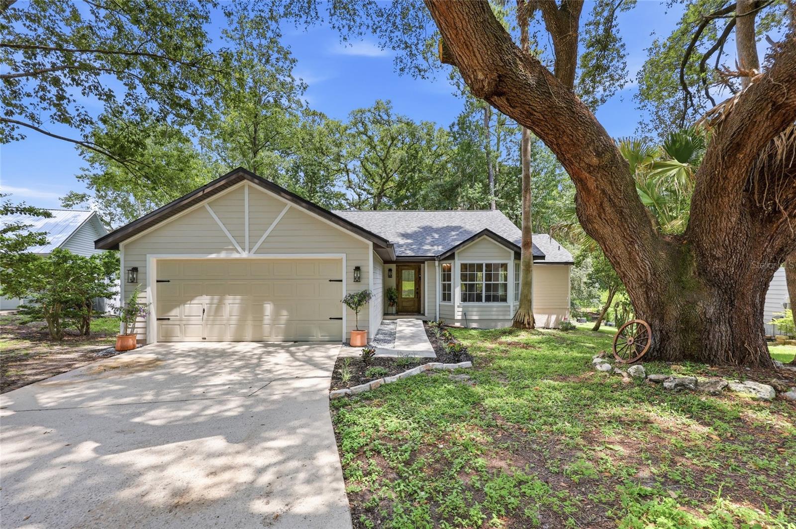 Single Family Residence em GAINESVILLE, FL - Daniel Dourado
