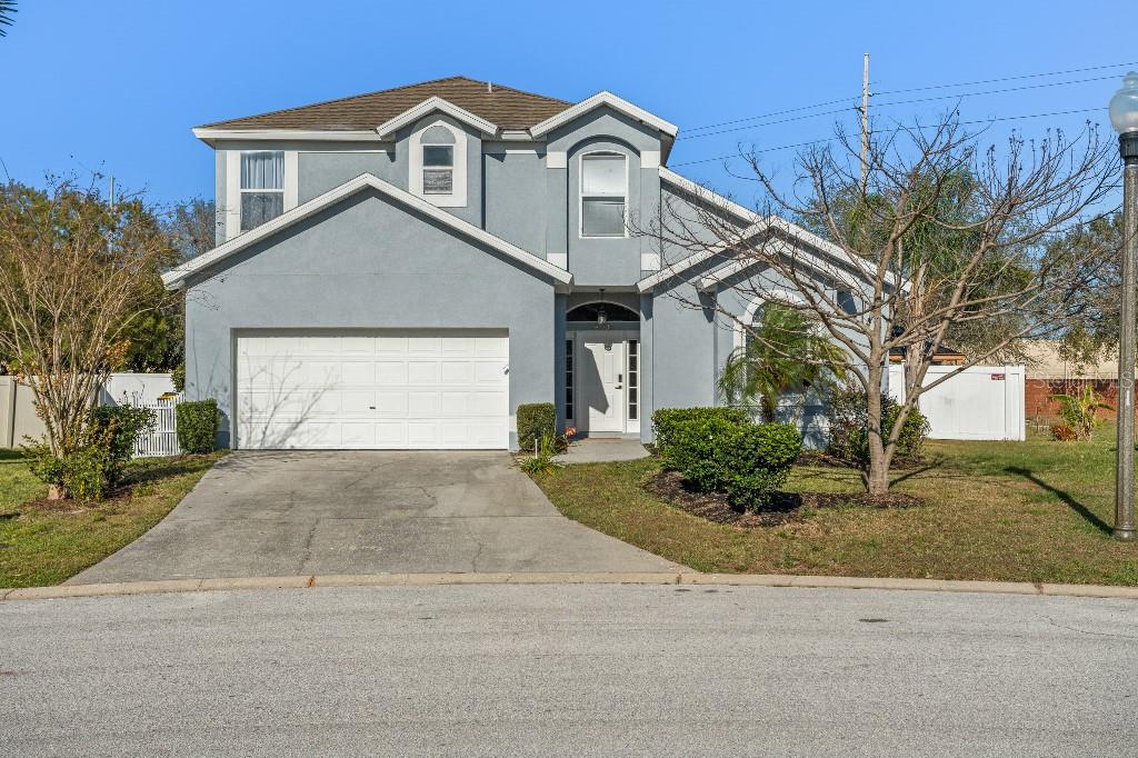 Single Family Residence em DAVENPORT, FL - Daniel Dourado