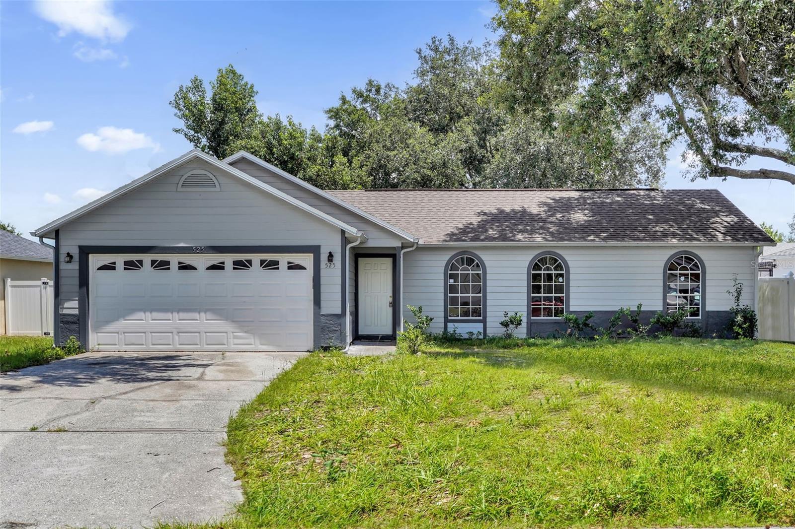 Single Family Residence em KISSIMMEE, FL - Daniel Dourado