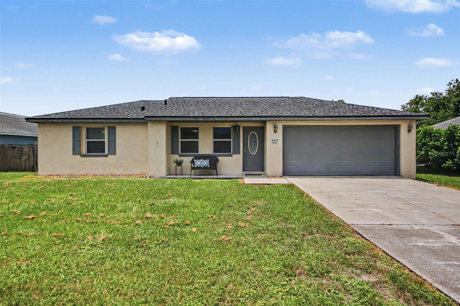 Single Family Residence in DELTONA, FL - Daniel Dourado