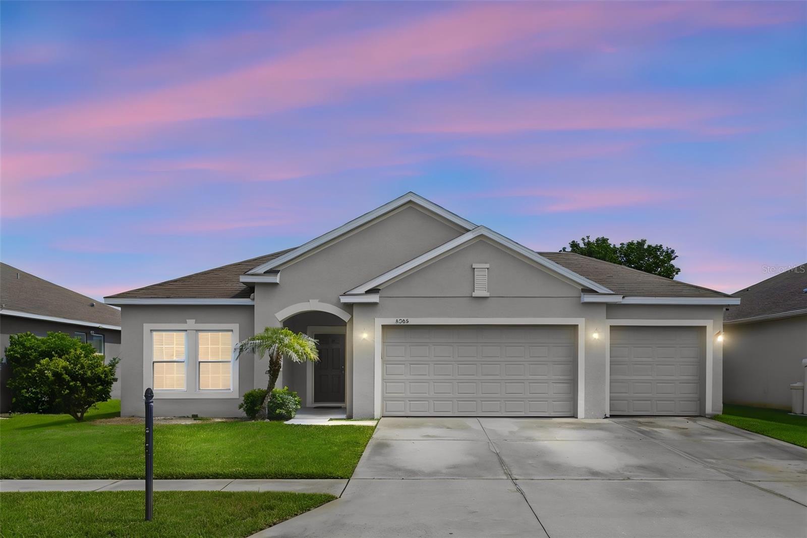 Single Family Residence in ST CLOUD, FL - Daniel Dourado