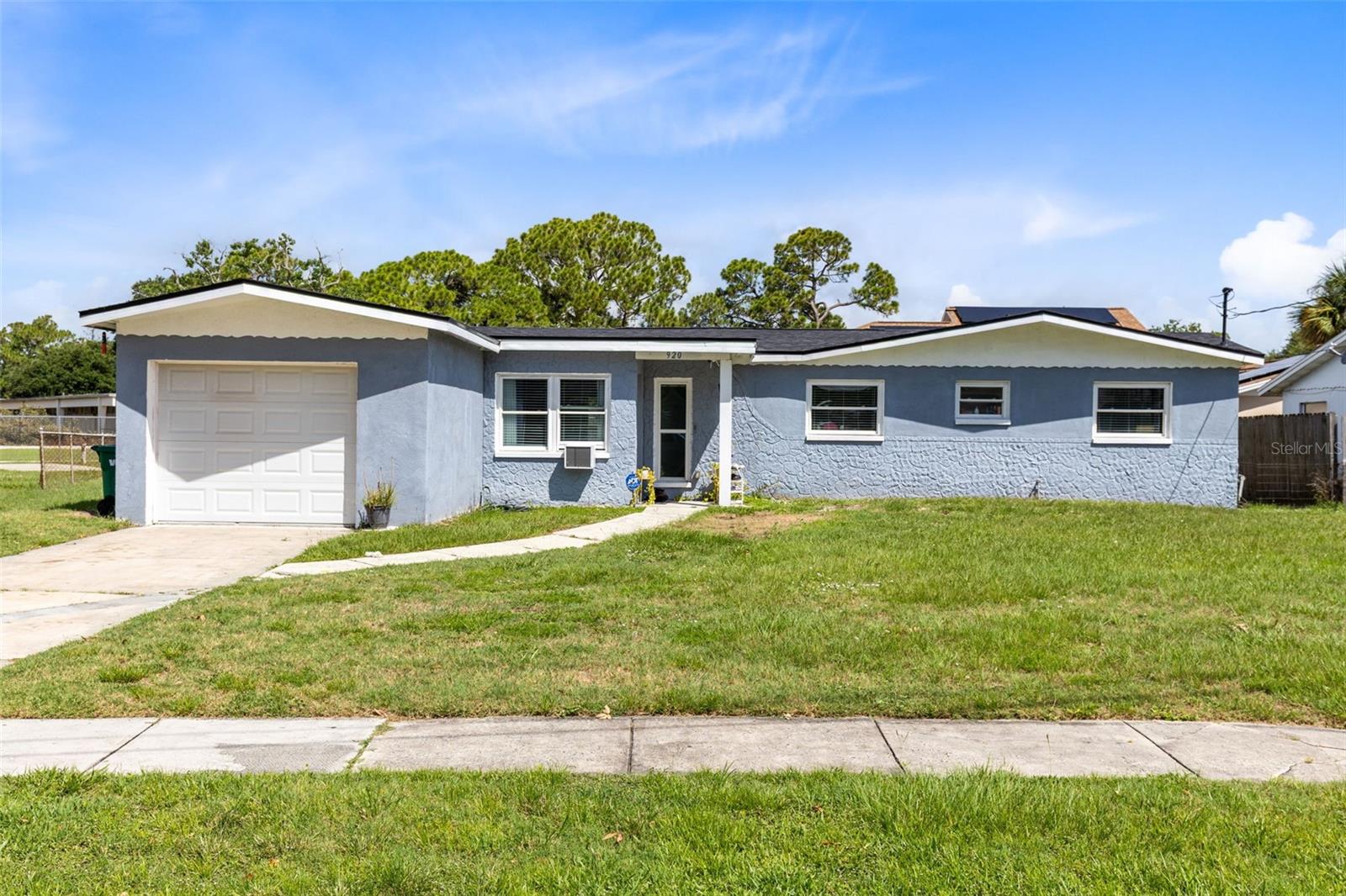 Single Family Residence in MERRITT ISLAND, FL - Daniel Dourado