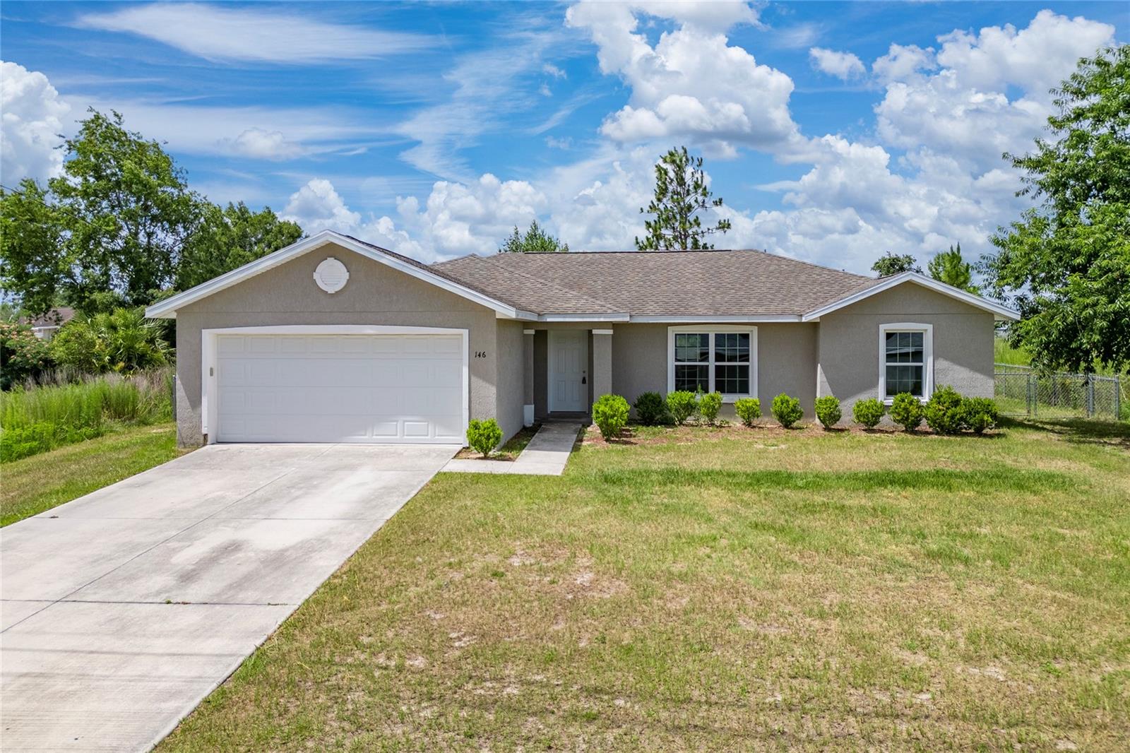 Single Family Residence in OCALA, FL - Daniel Dourado