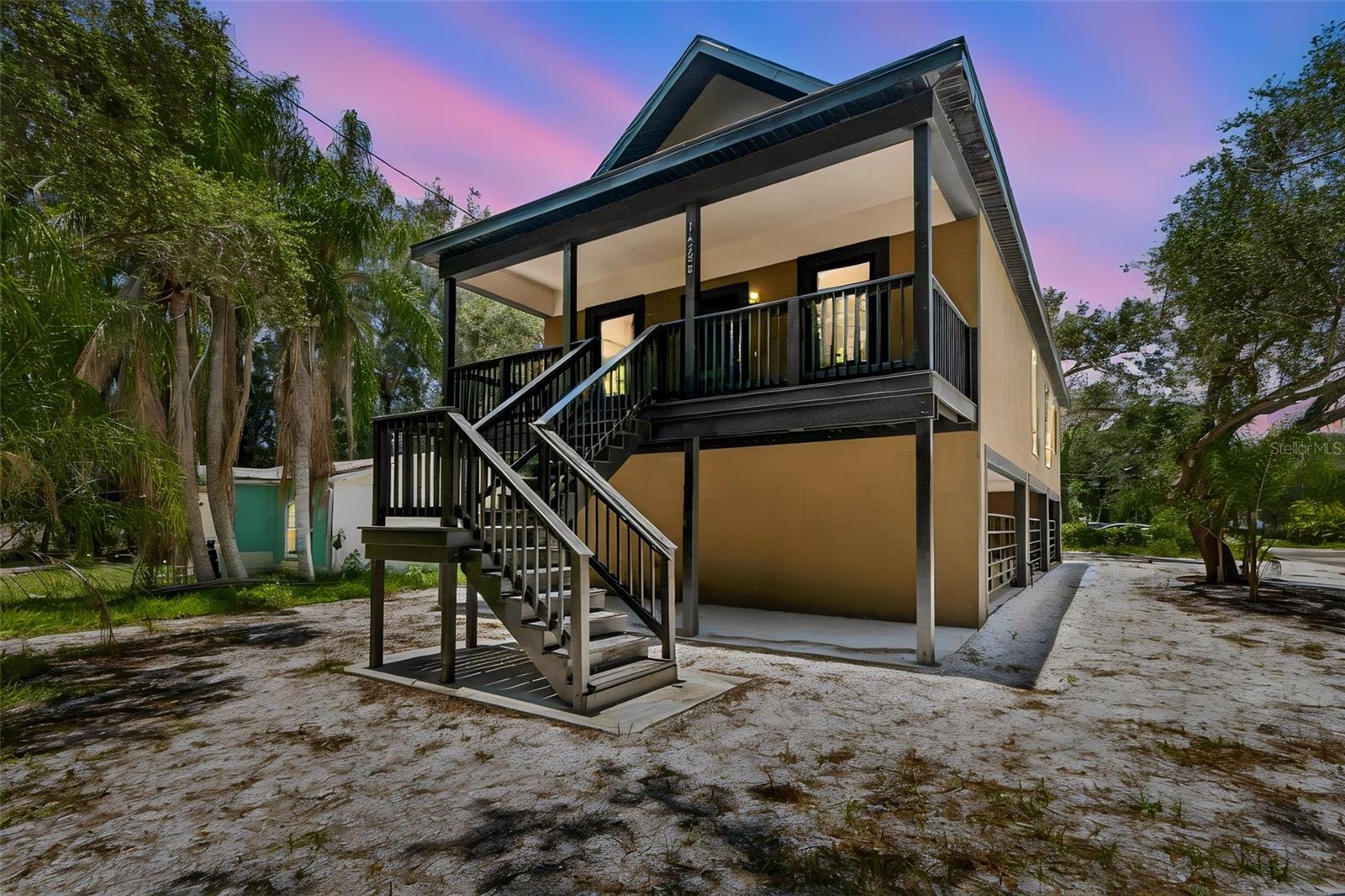 Single Family Residence em CLEARWATER, FL - Daniel Dourado