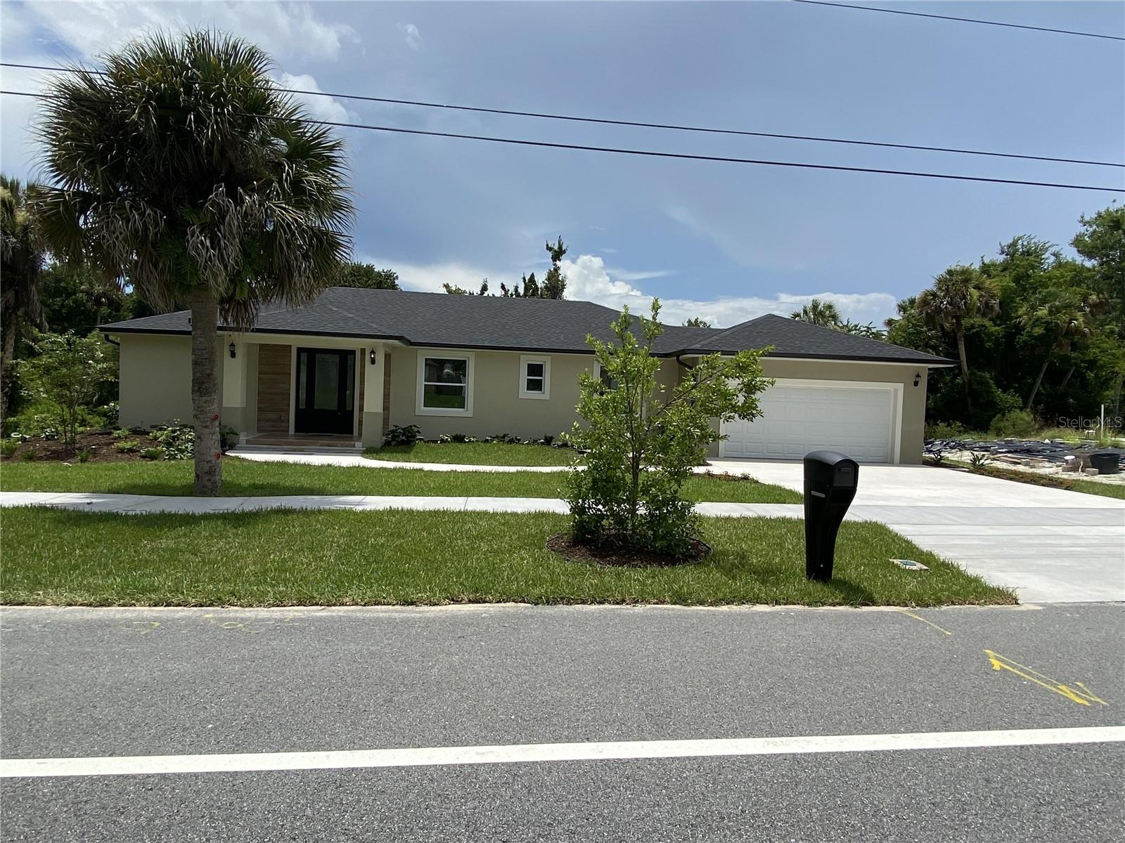 Single Family Residence in TITUSVILLE, FL - Daniel Dourado
