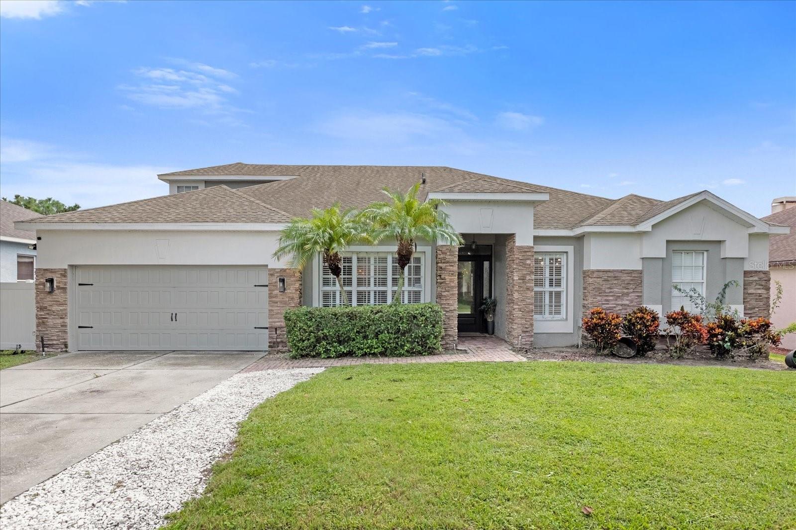 Single Family Residence in ORLANDO, FL - Daniel Dourado