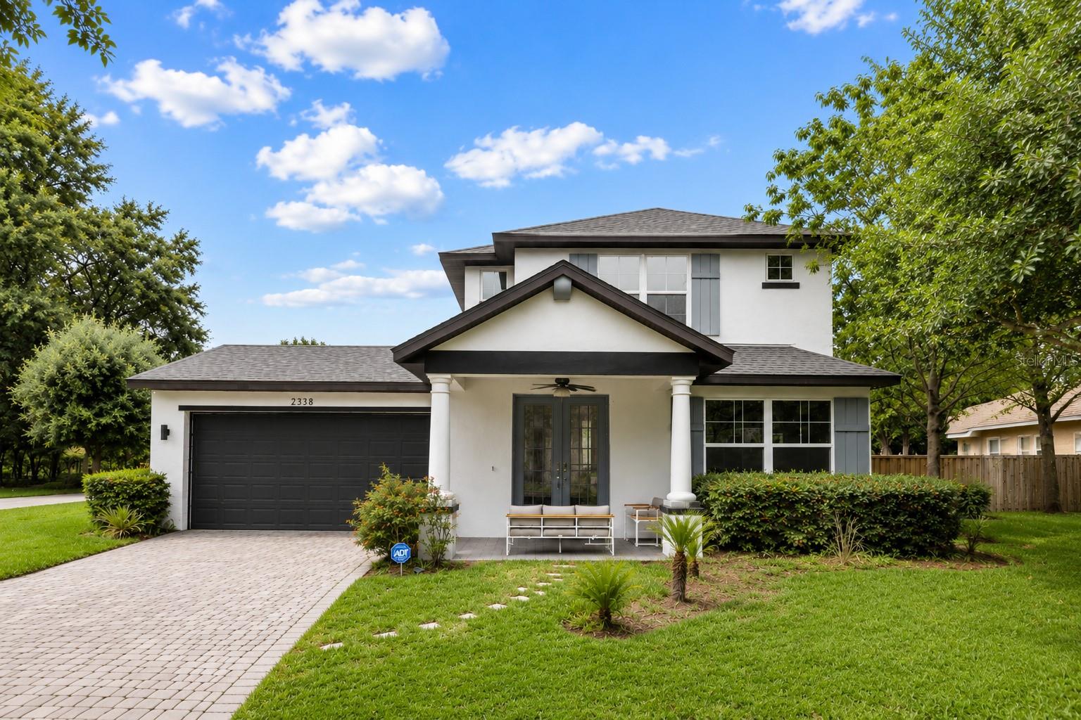 Single Family Residence in ORLANDO, FL - Daniel Dourado