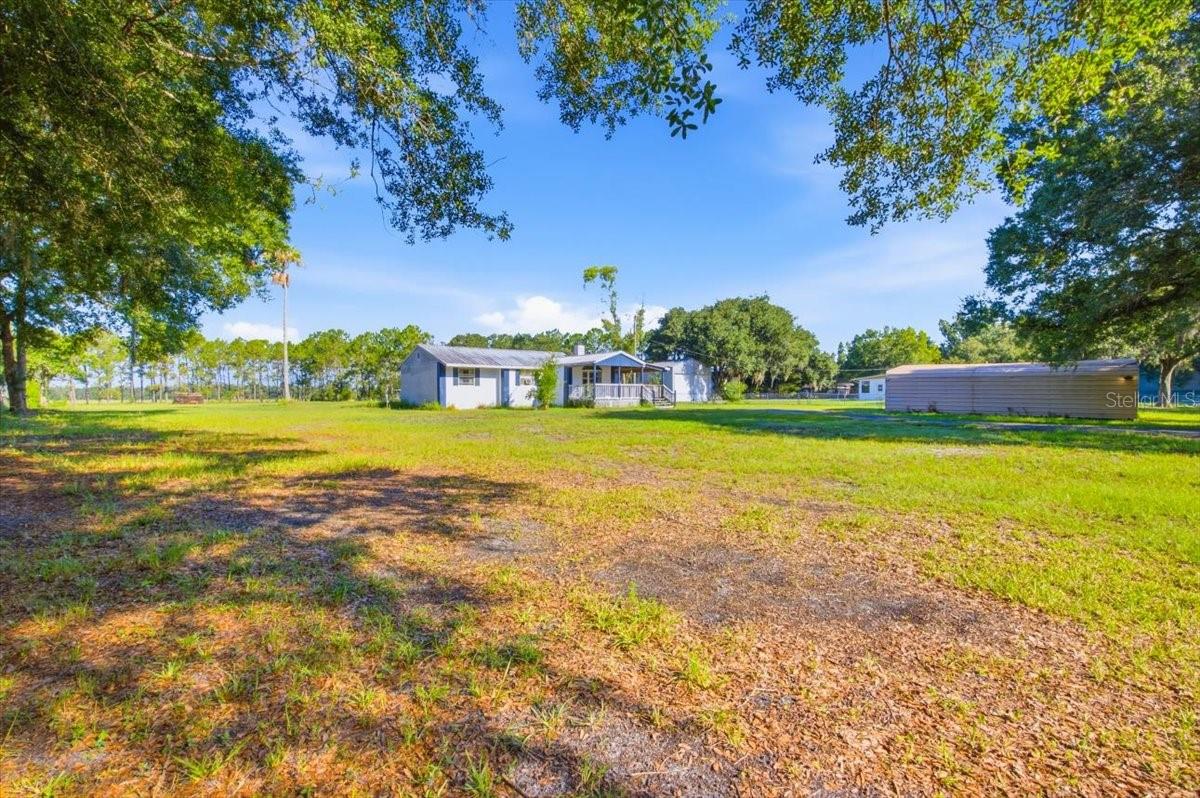 Single Family Residence in PLANT CITY, FL - Daniel Dourado