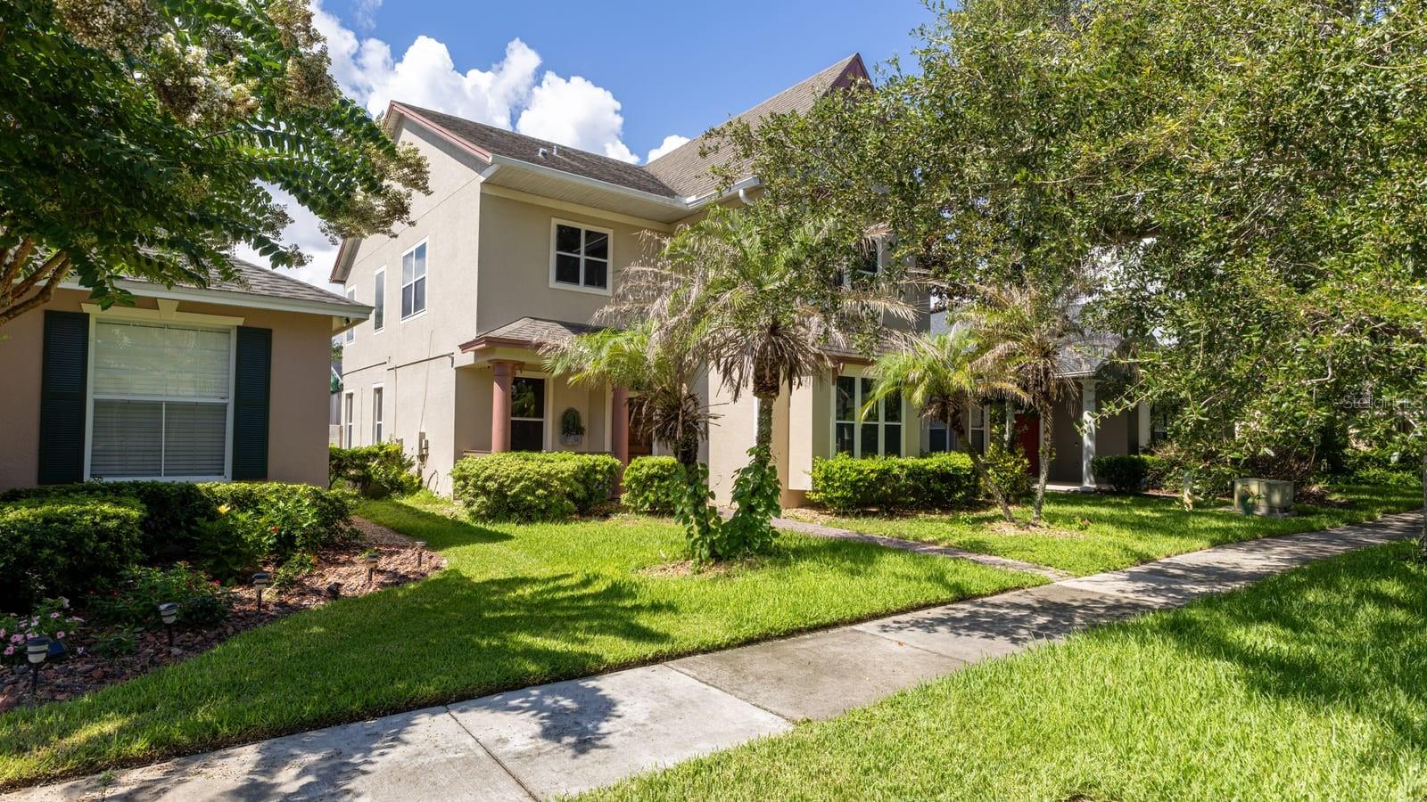 Single Family Residence in WINDERMERE, FL - Daniel Dourado