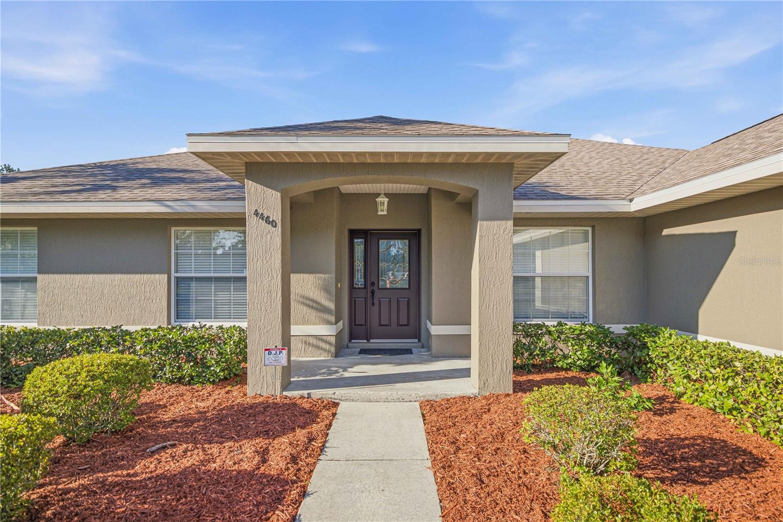 Single Family Residence em BELLEVIEW, FL - Daniel Dourado