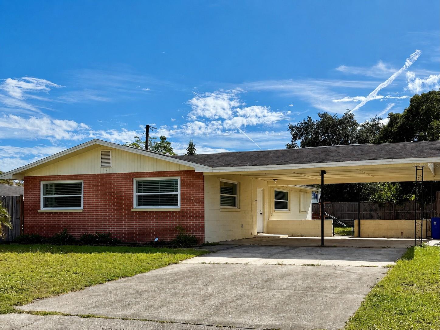 Single Family Residence in TITUSVILLE, FL - Daniel Dourado