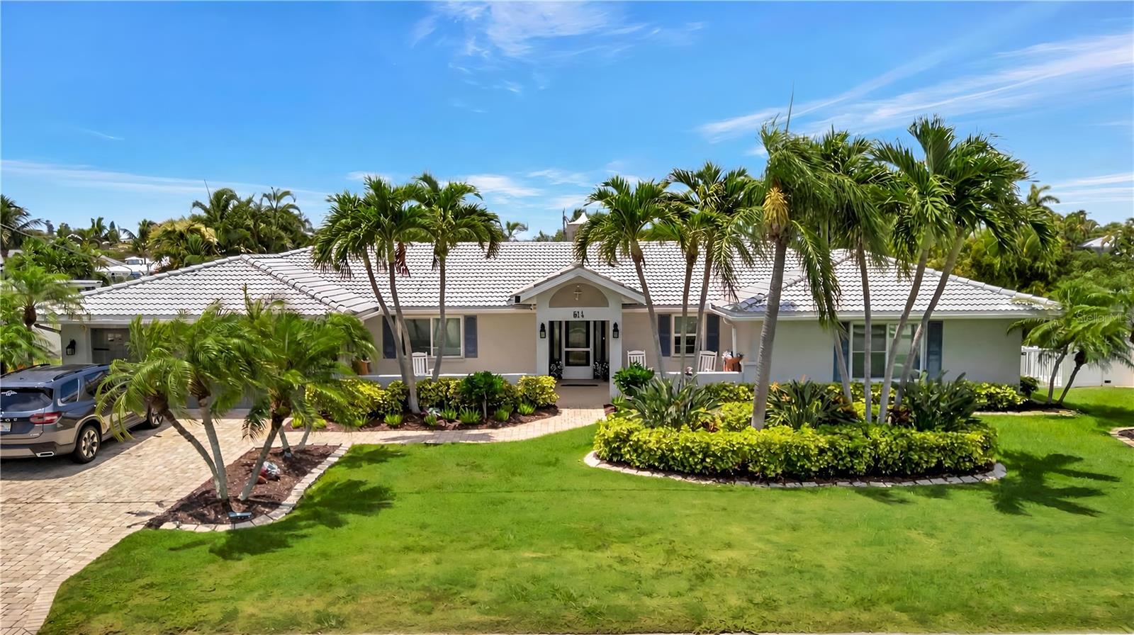 Single Family Residence em HOLMES BEACH, FL - Daniel Dourado