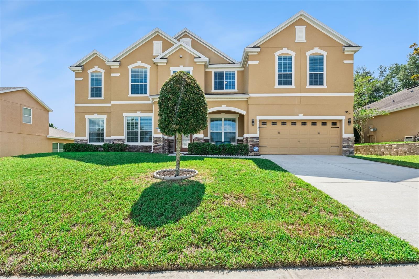Single Family Residence em CLERMONT, FL - Daniel Dourado