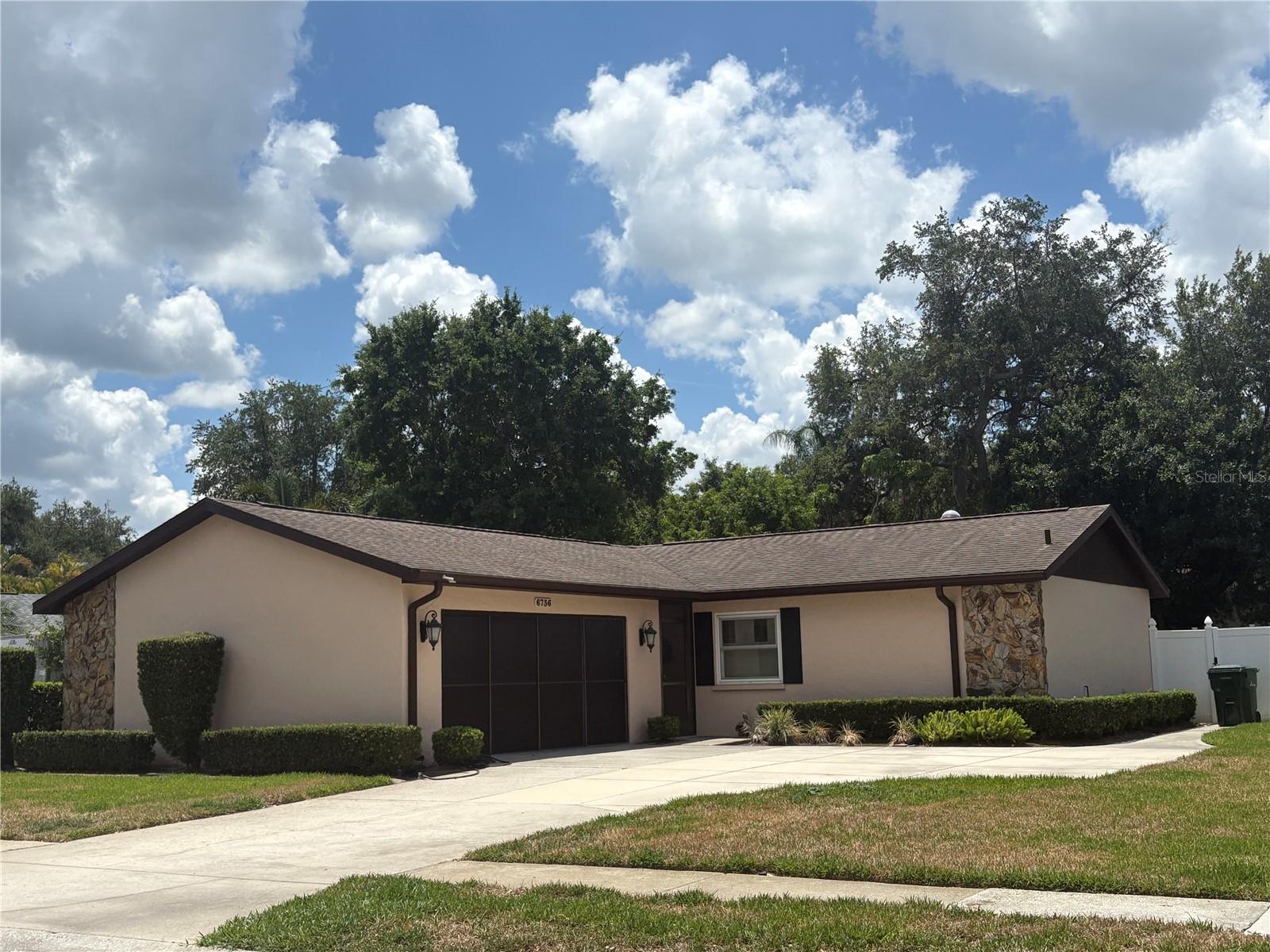 Single Family Residence em SARASOTA, FL - Daniel Dourado