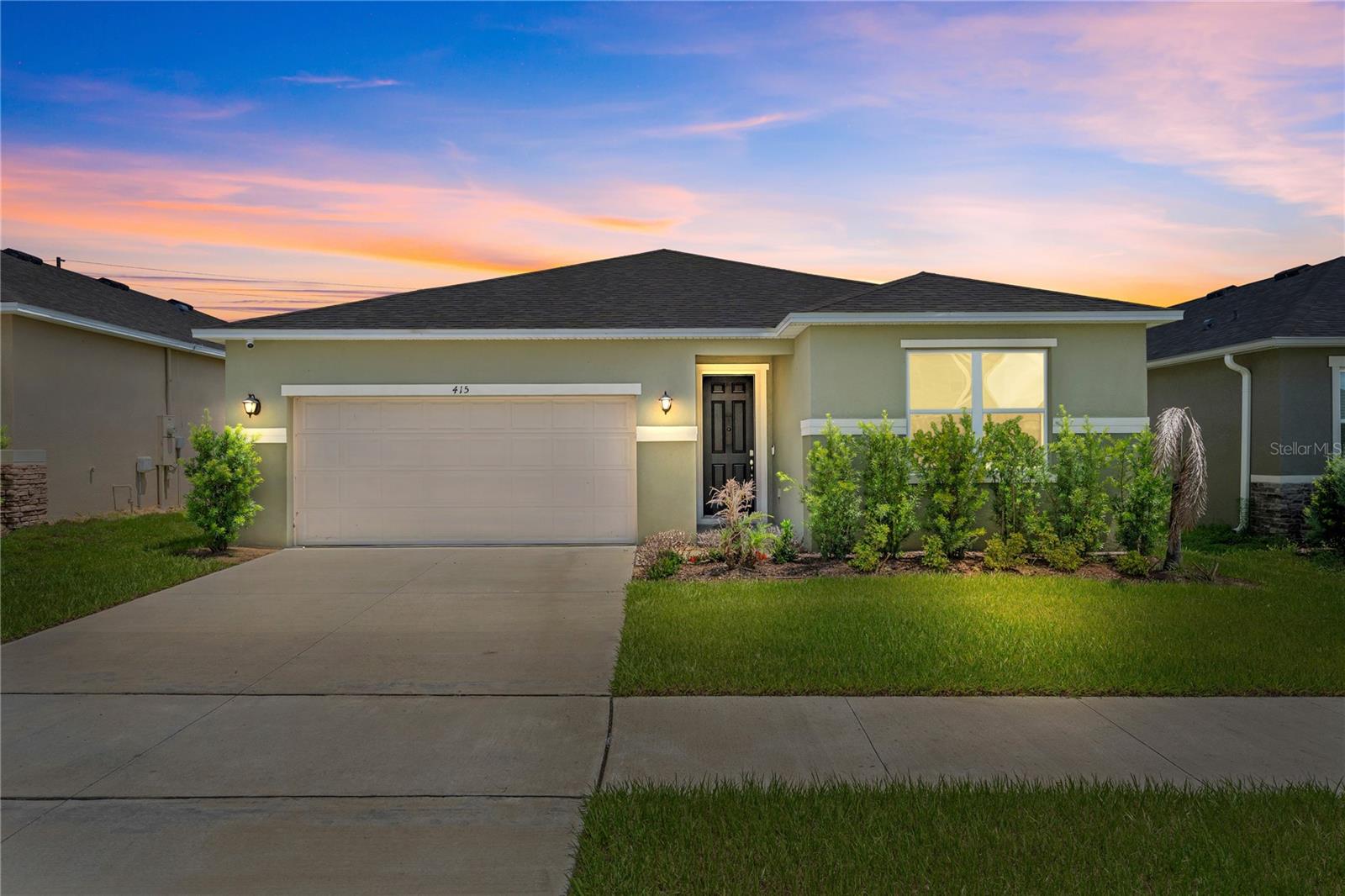 Single Family Residence em DAVENPORT, FL - Daniel Dourado