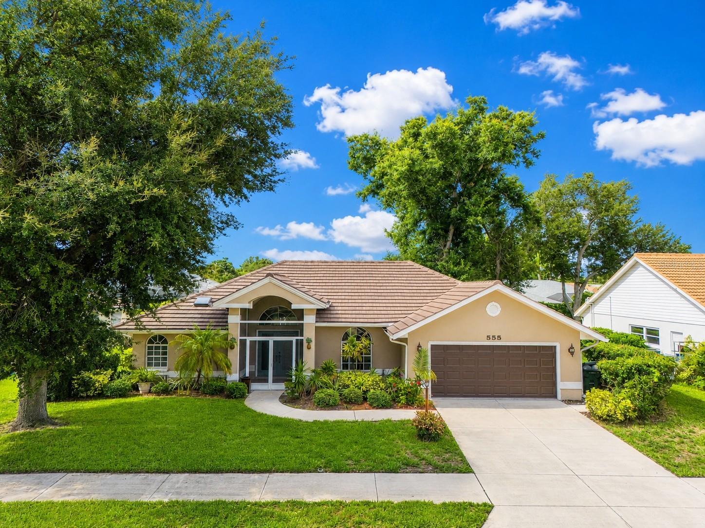 Single Family Residence in VENICE, FL - Daniel Dourado