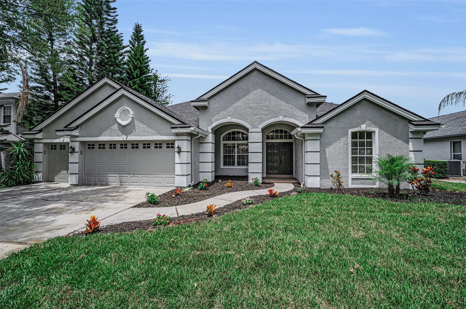 Single Family Residence em PALM HARBOR, FL - Daniel Dourado