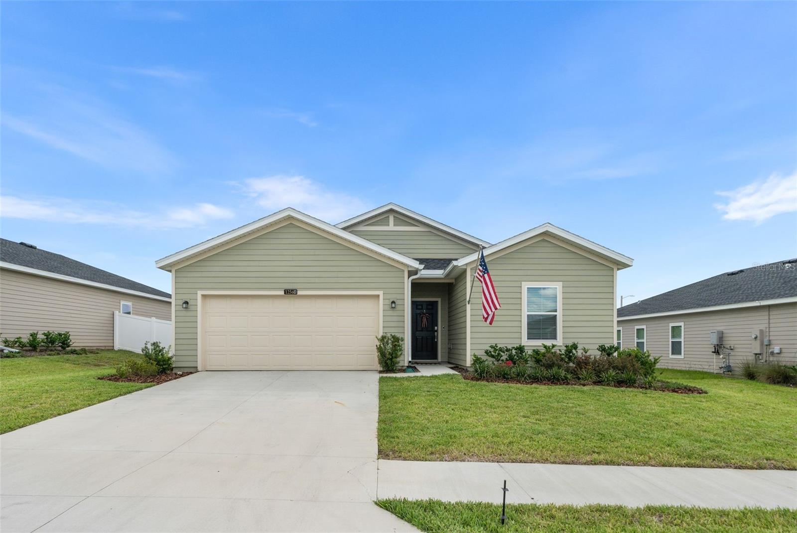 Single Family Residence em ALACHUA, FL - Daniel Dourado