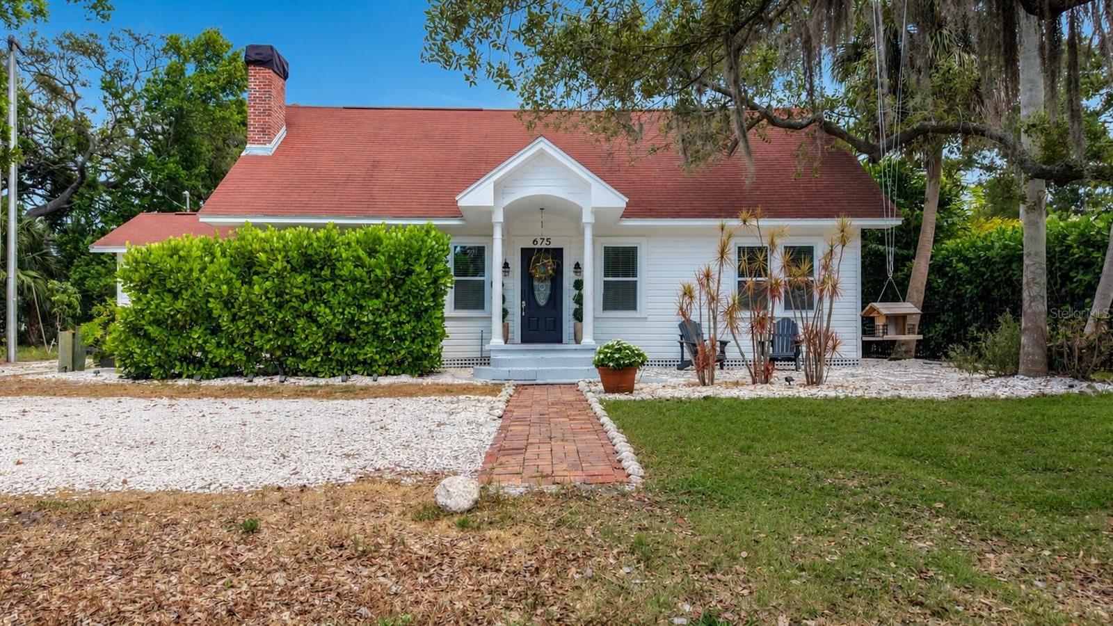 Single Family Residence em CRYSTAL BEACH, FL - Daniel Dourado