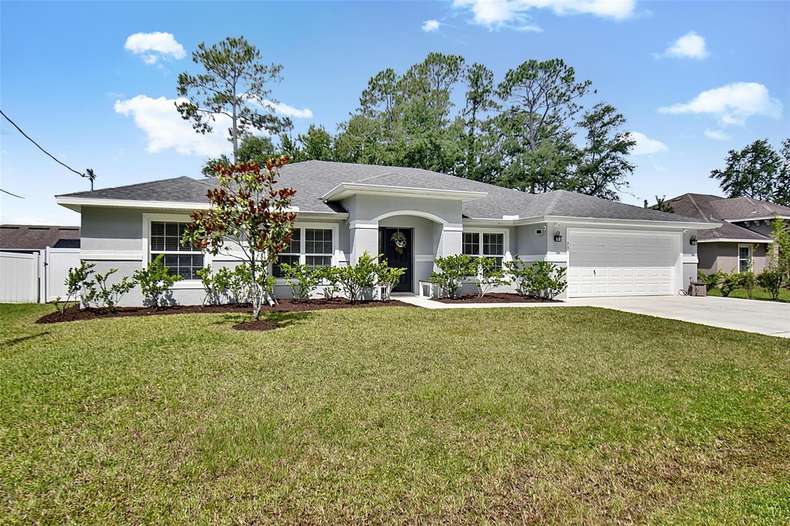 Single Family Residence em PALM COAST, FL - Daniel Dourado