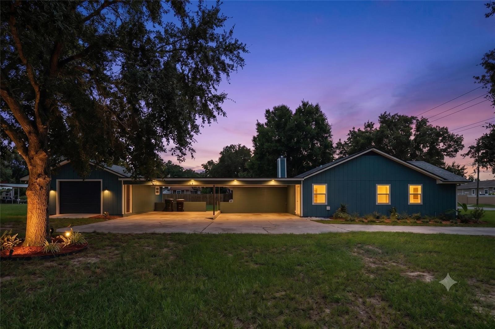 Single Family Residence in LAKELAND, FL - Daniel Dourado