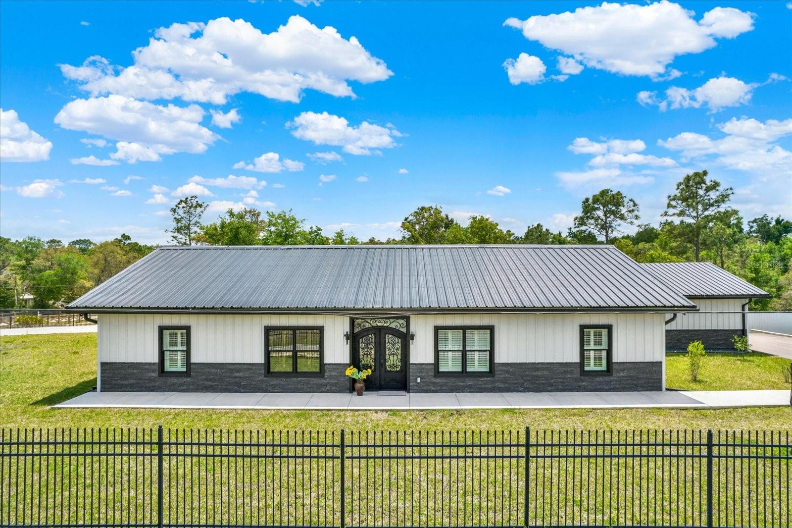 Single Family Residence em WEBSTER, FL - Daniel Dourado