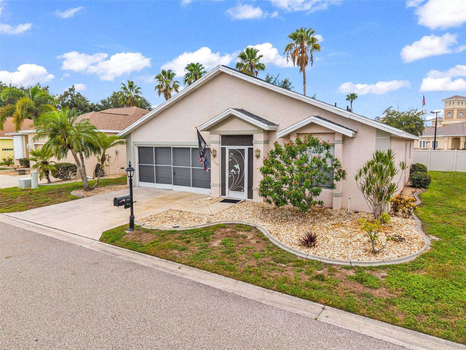 Single Family Residence em PUNTA GORDA, FL - Daniel Dourado