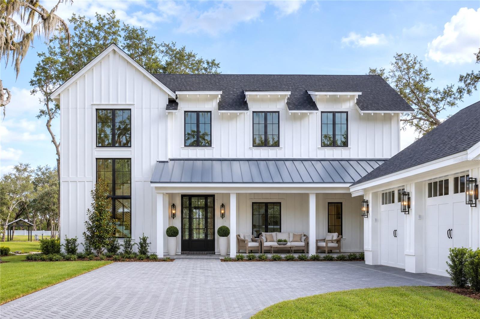 Single Family Residence em OAKLAND, FL - Daniel Dourado