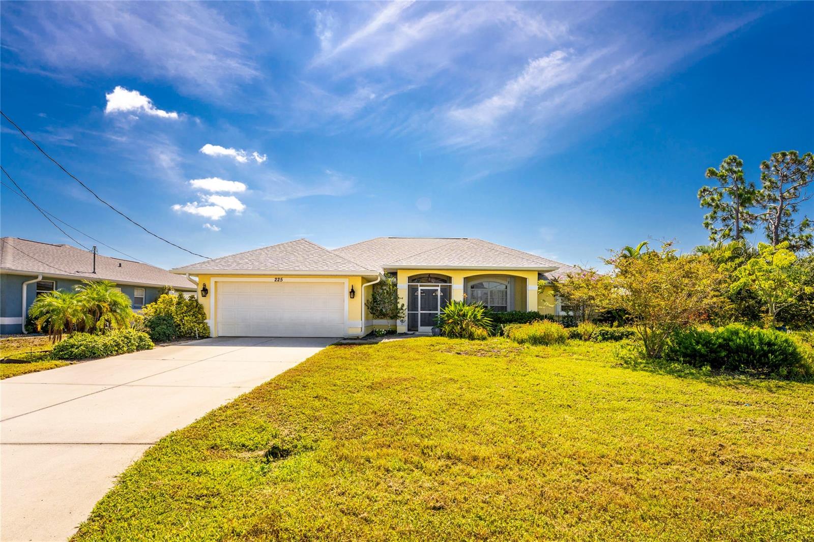 Single Family Residence em ROTONDA WEST, FL - Daniel Dourado
