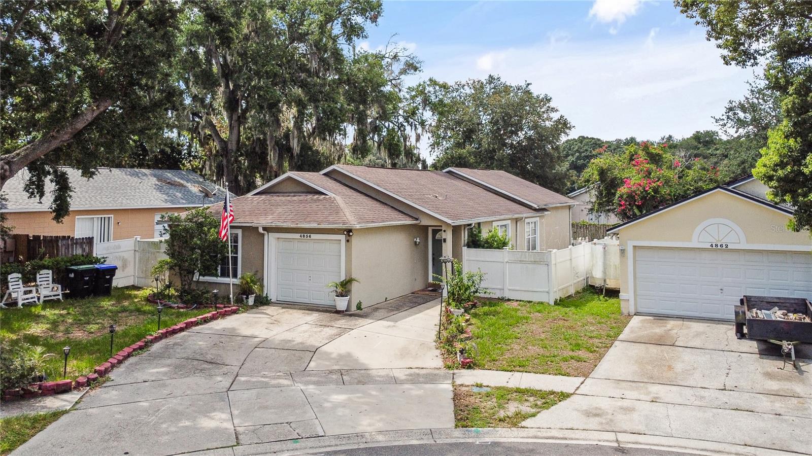 Single Family Residence in ORLANDO, FL - Daniel Dourado