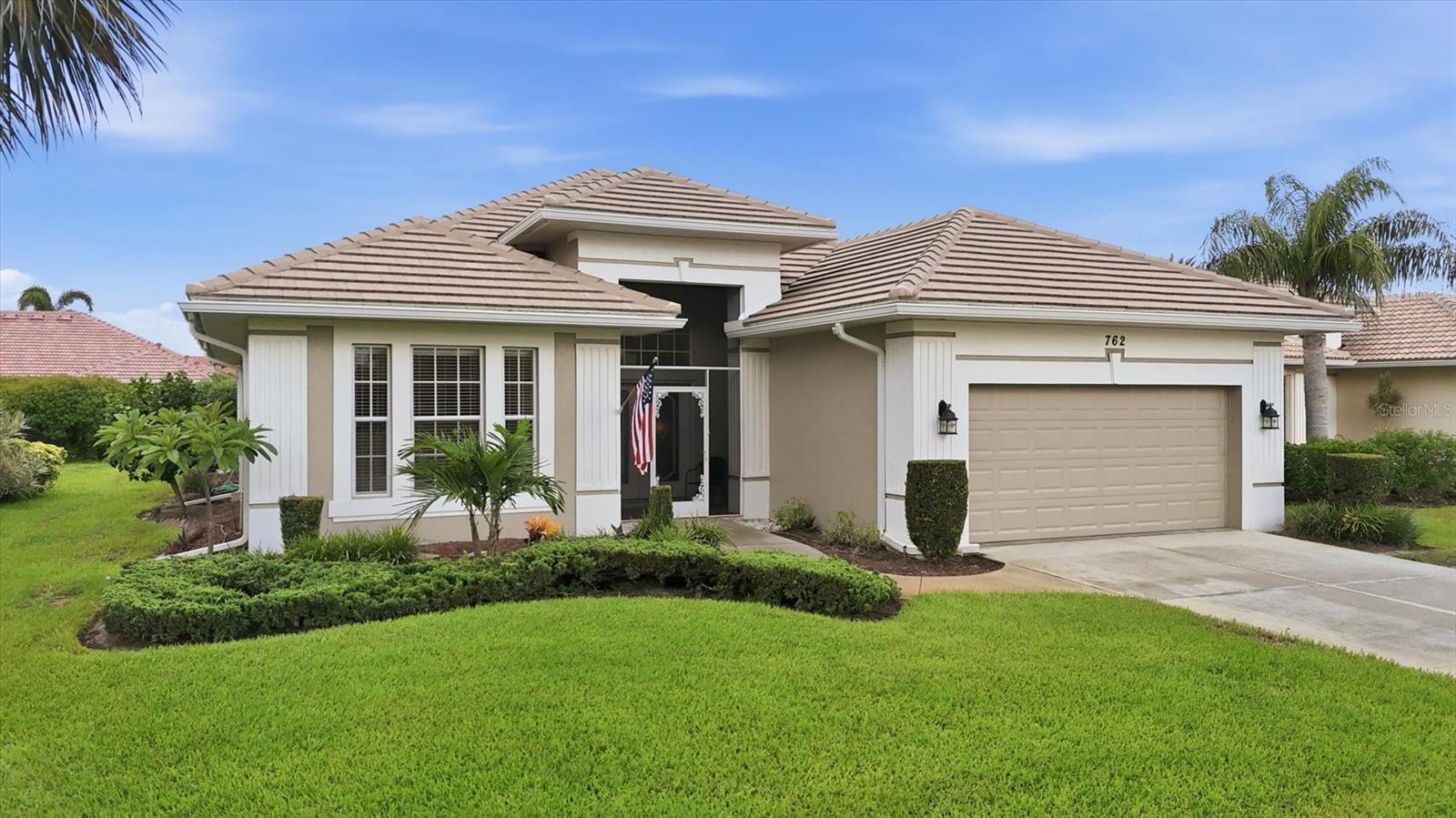 Single Family Residence in VENICE, FL - Daniel Dourado