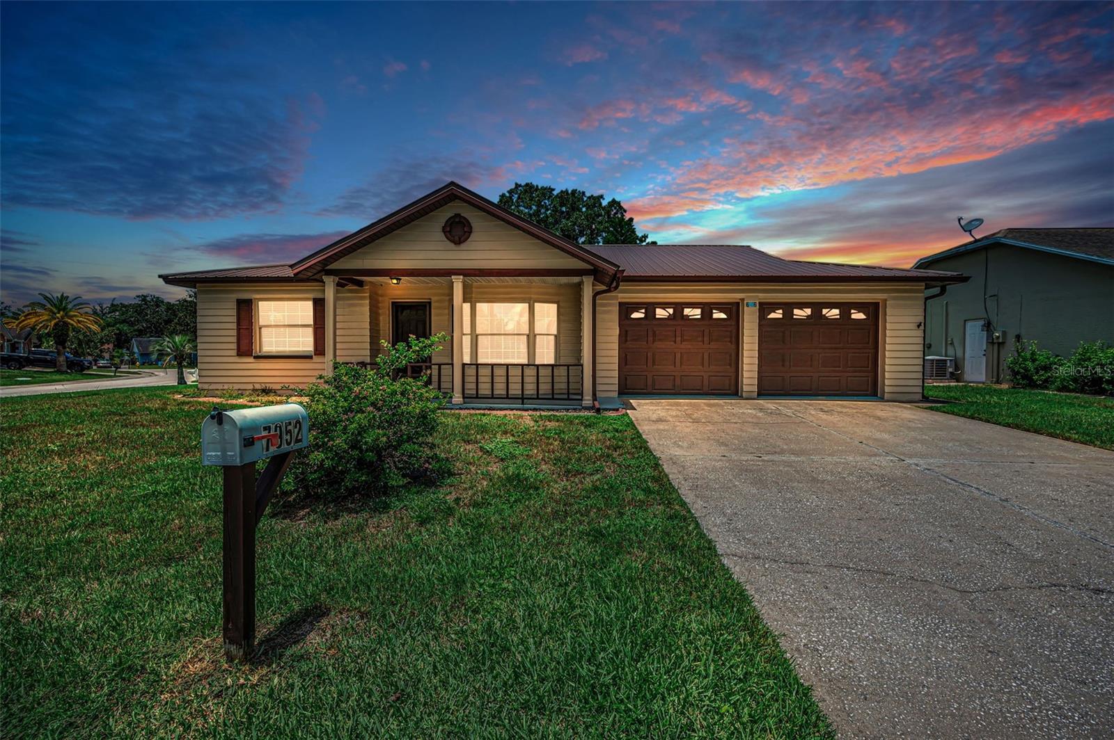 Single Family Residence em NEW PORT RICHEY, FL - Daniel Dourado