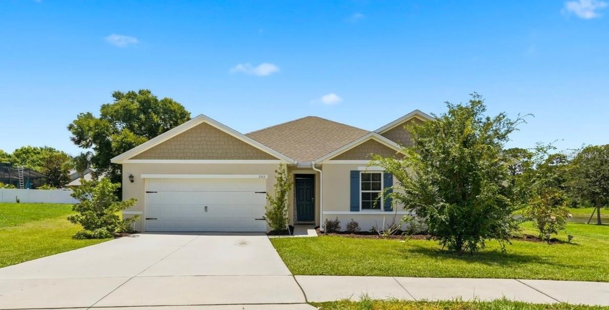 Single Family Residence in AUBURNDALE, FL - Daniel Dourado