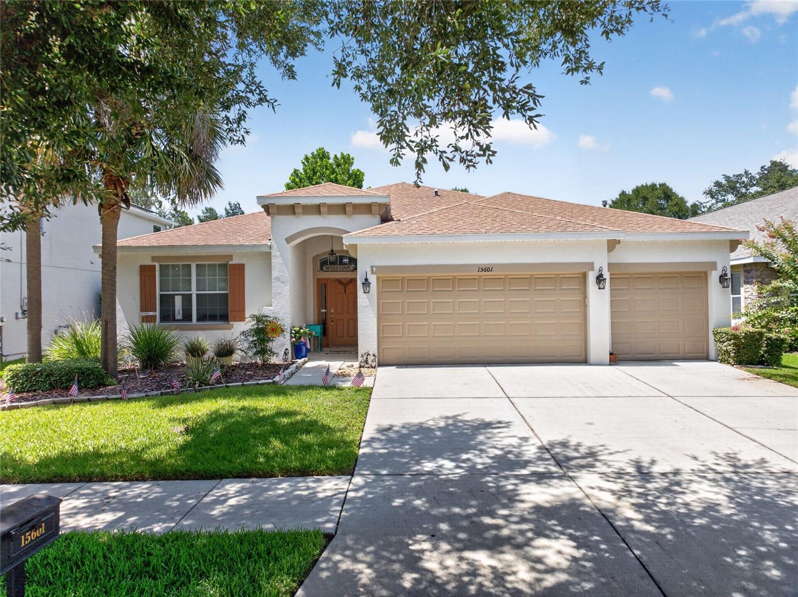 Single Family Residence em LITHIA, FL - Daniel Dourado