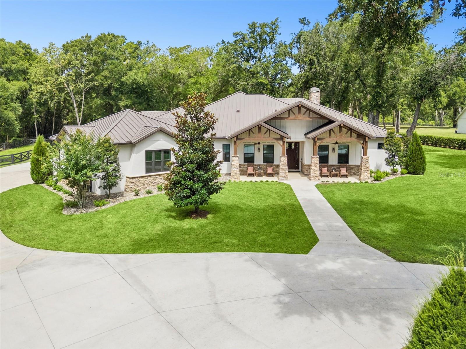 Single Family Residence em CLERMONT, FL - Daniel Dourado