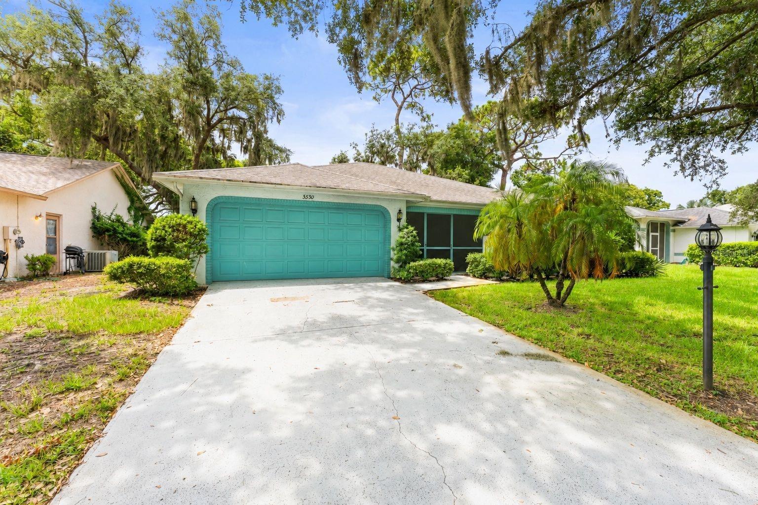 Single Family Residence em PALM HARBOR, FL - Daniel Dourado
