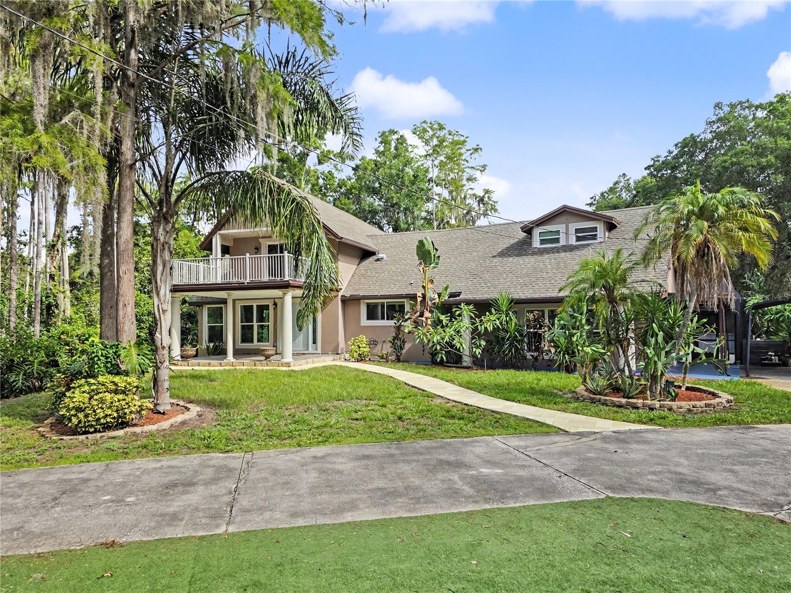 Single Family Residence em NEW PORT RICHEY, FL - Daniel Dourado
