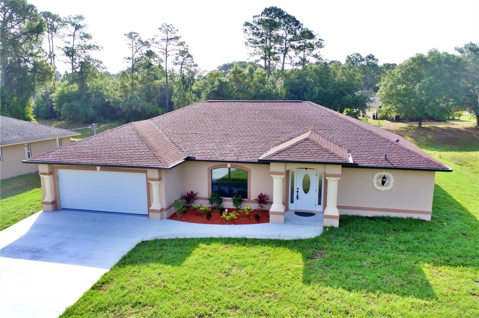 Single Family Residence in NORTH PORT, FL - Daniel Dourado