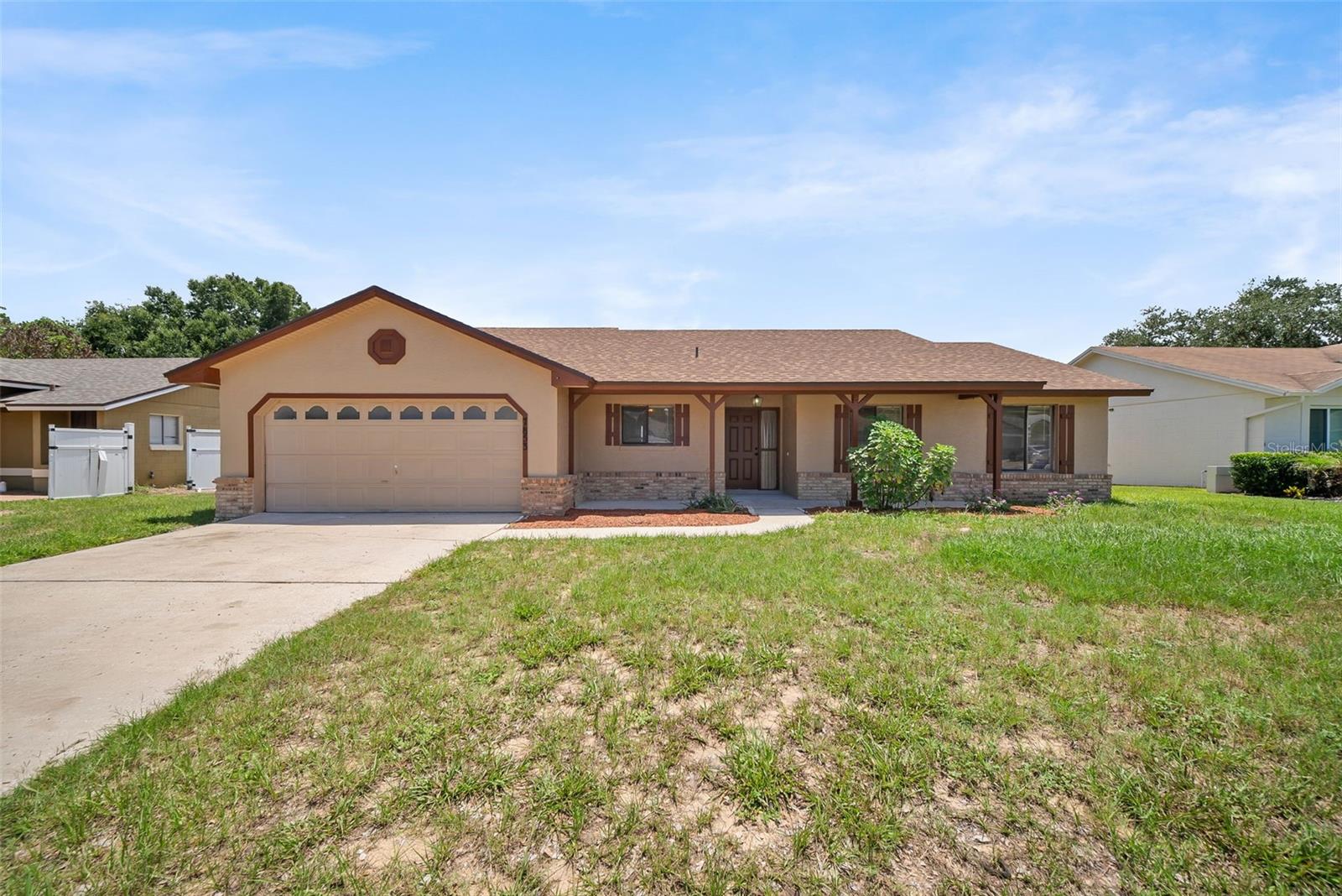 Single Family Residence in ORLANDO, FL - Daniel Dourado