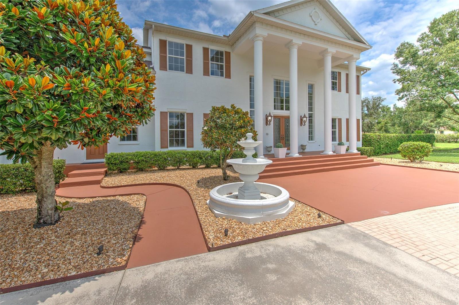 Single Family Residence em LITHIA, FL - Daniel Dourado