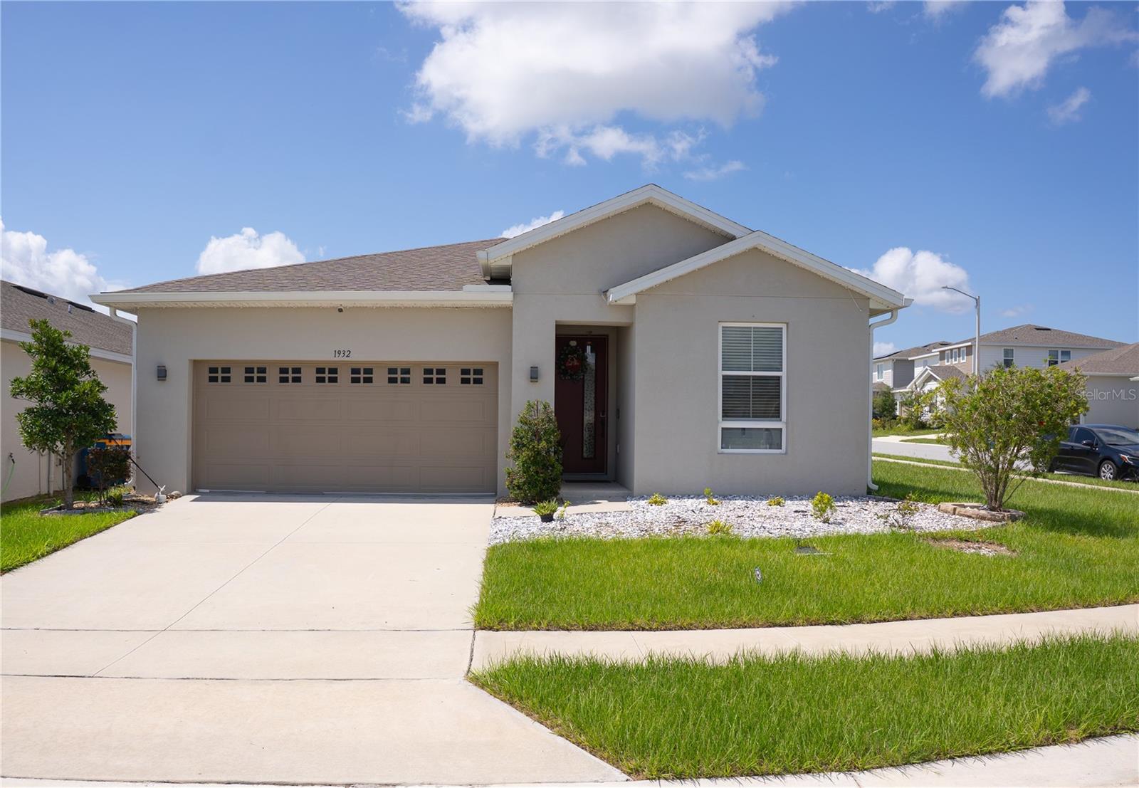 Single Family Residence in DAVENPORT, FL - Daniel Dourado