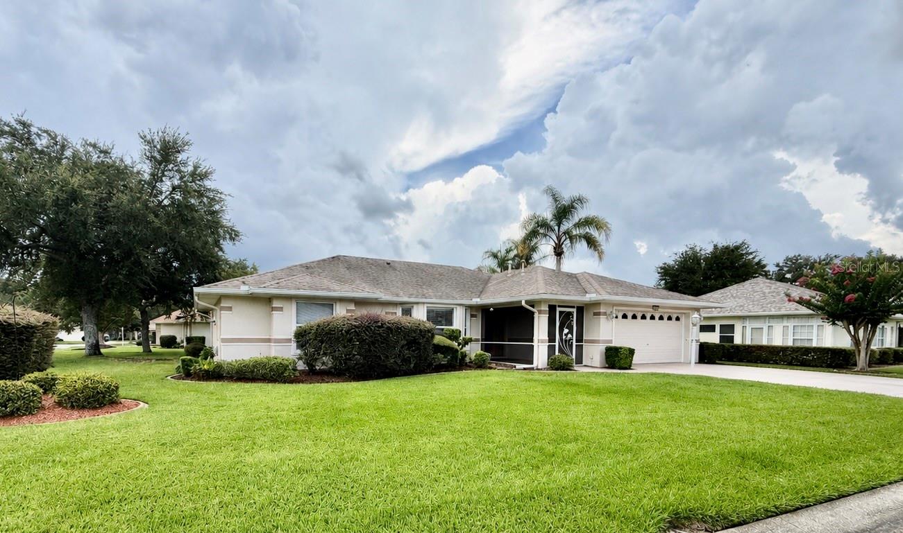 Single Family Residence em LEESBURG, FL - Daniel Dourado