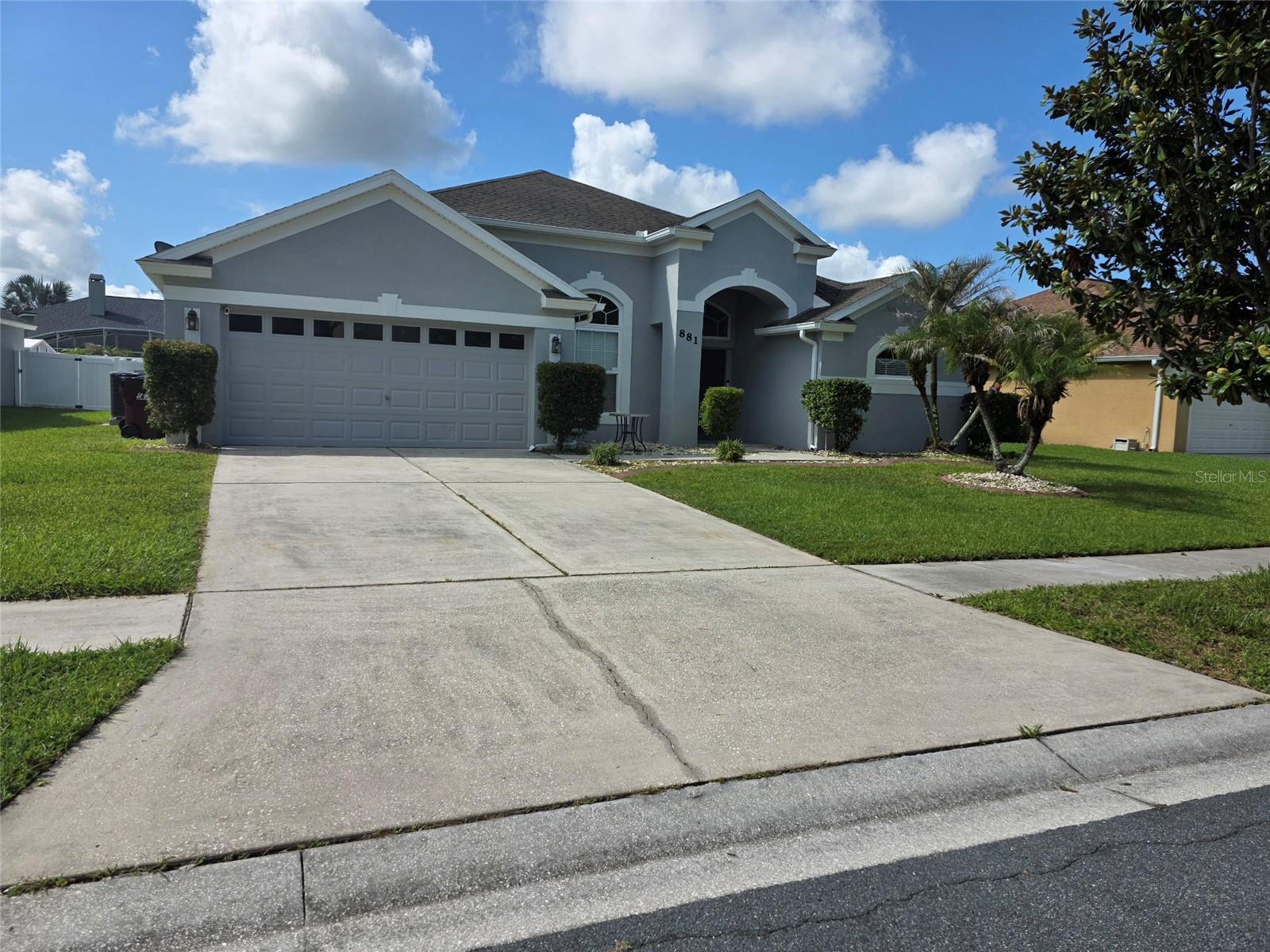 Single Family Residence em ST CLOUD, FL - Daniel Dourado